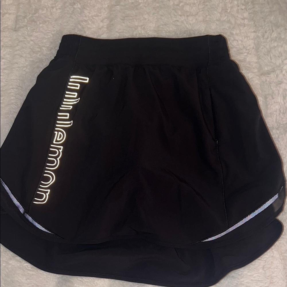 New Lululemon Special Edition Hotty Hot HR Skirt & Shopping Tote - Picture 3 of 7